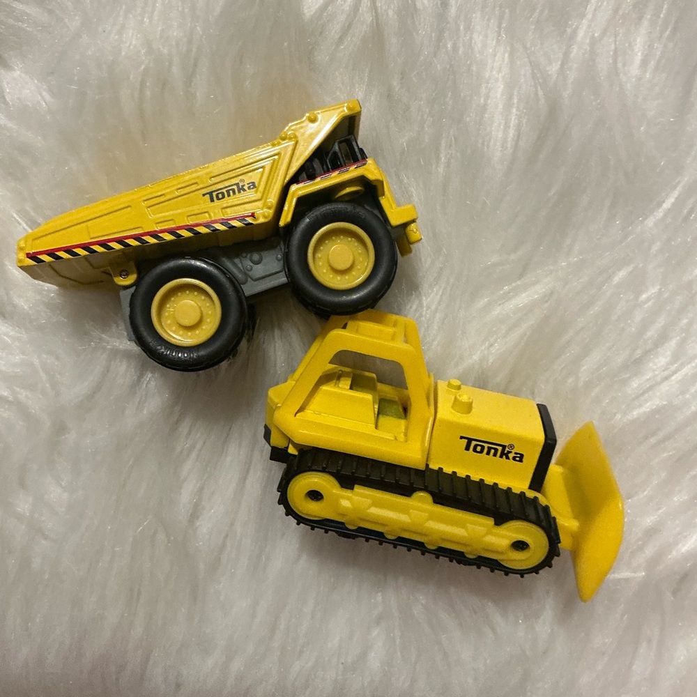 Tonka toy trucks for children/kids